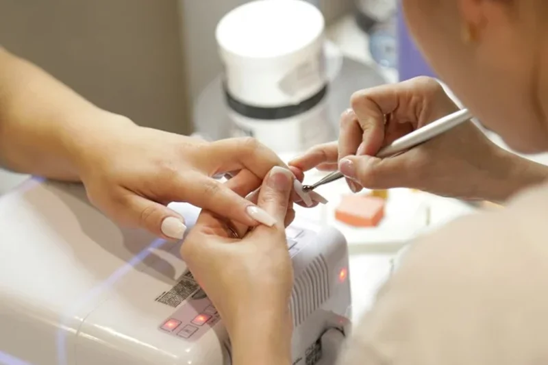 Pedicura spa completa con baño de sales y masaje podal en Madrid